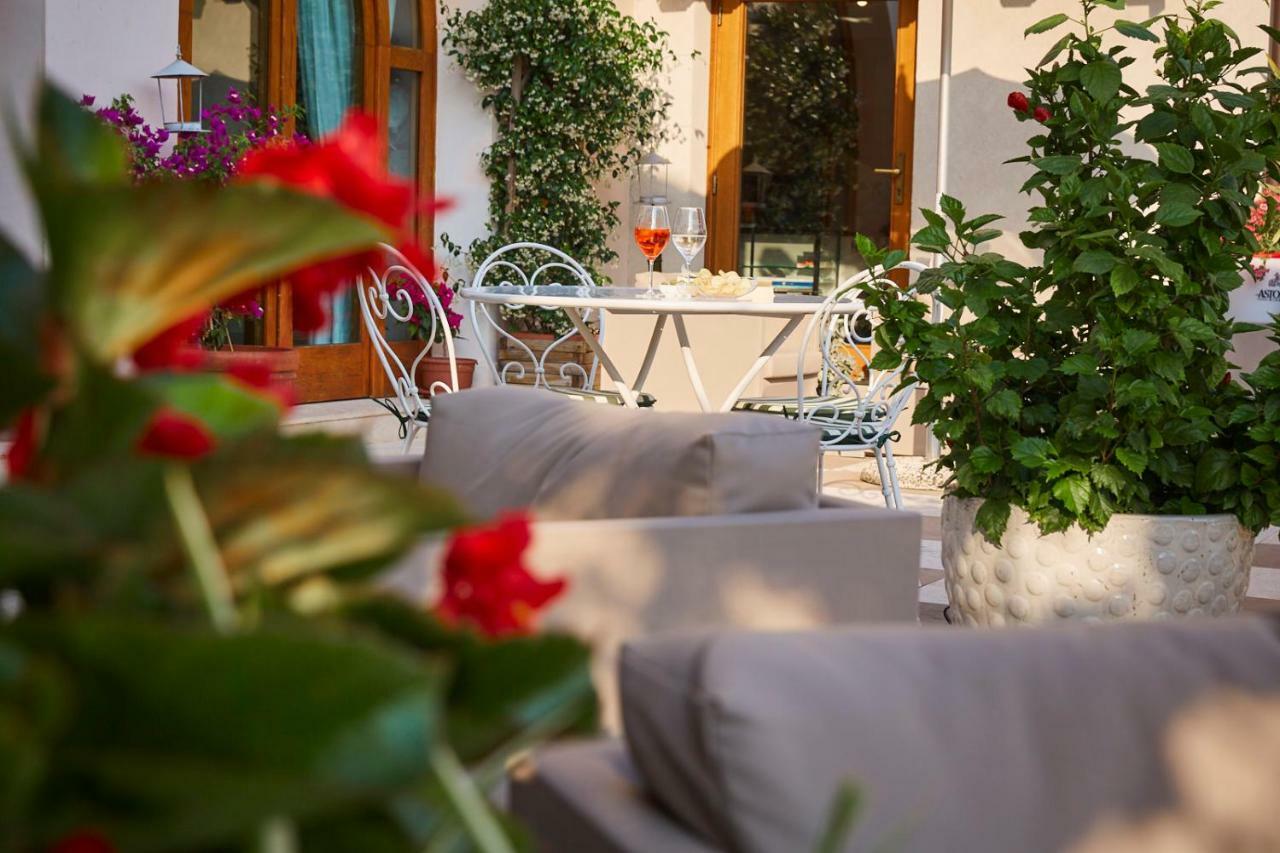Hotel Villaguarda Prosecco Area Follina Exterior photo